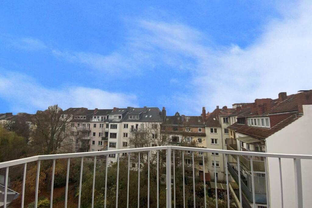 Grosszugige Wohnung In Der Neustadt Brême Extérieur photo